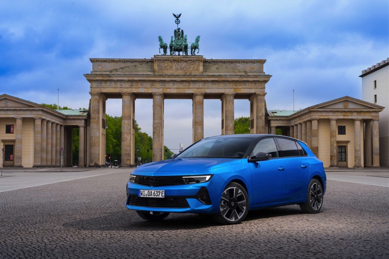 Elektrikli Opel Astra teslimatları Eylül’de! 1