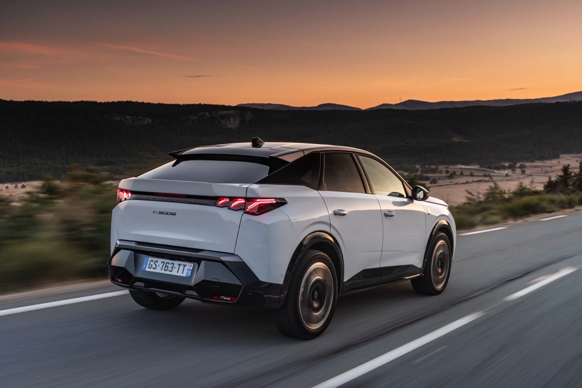 Yeni nesil 3008 yaz aylarında gelecek