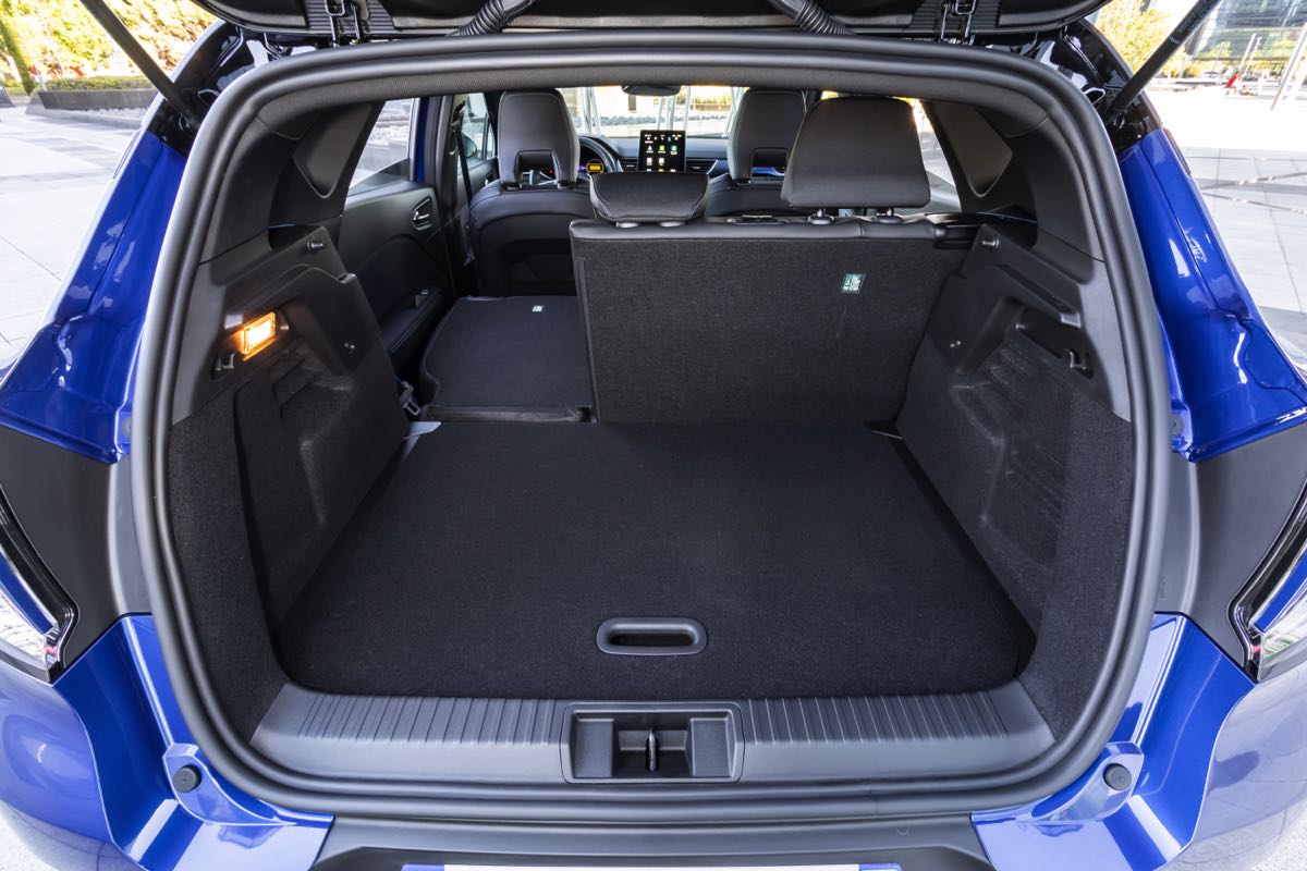 Yeni Renault Captur Türkiye'de 1