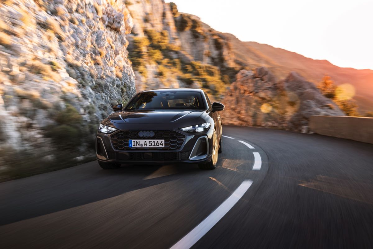 Yenilenen Audi A5 sınıf atladı 8