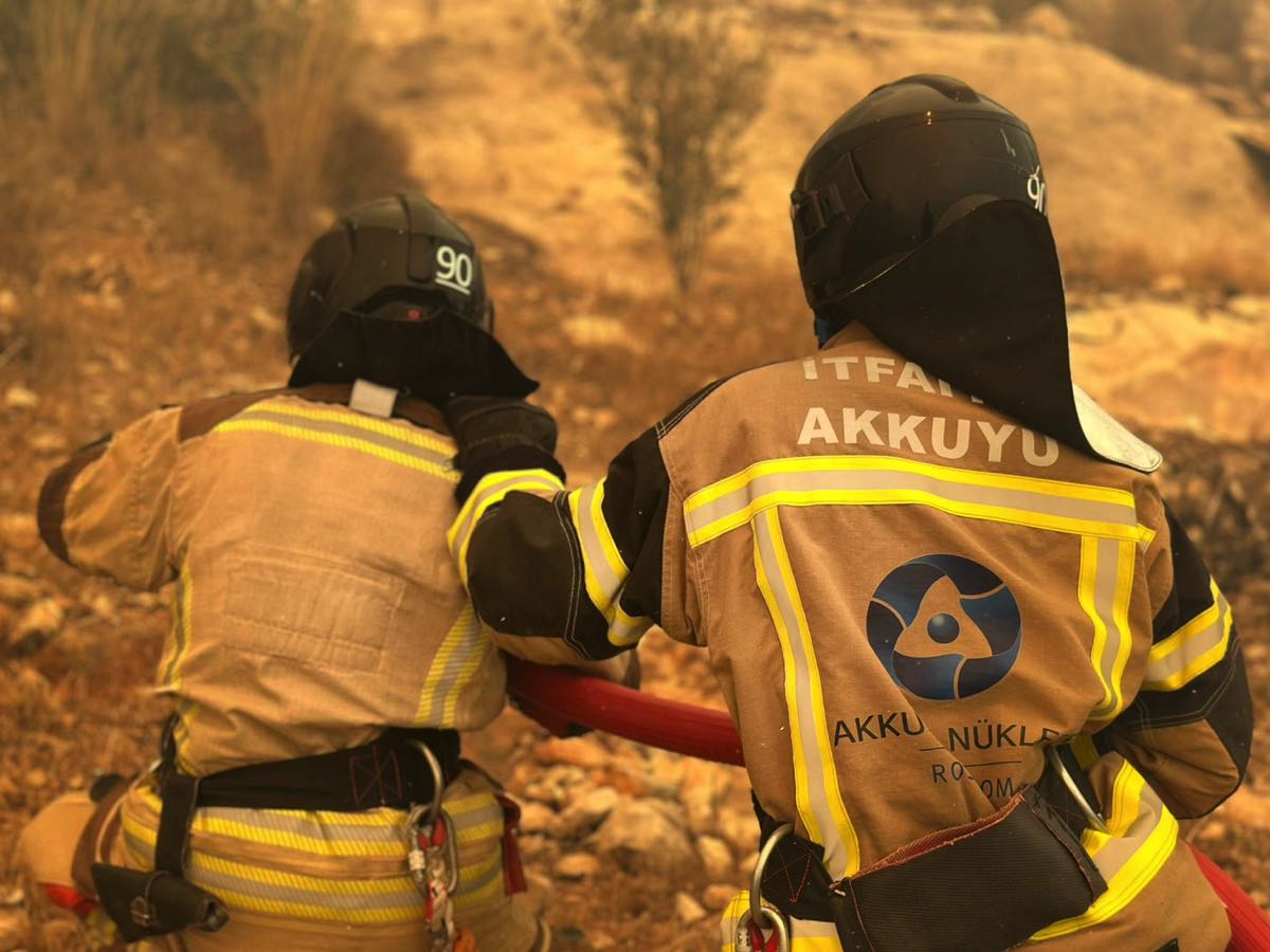Akkuyu NGS İtfaiyesi orman yangınlarıyla mücadeleye destek verdi 2
