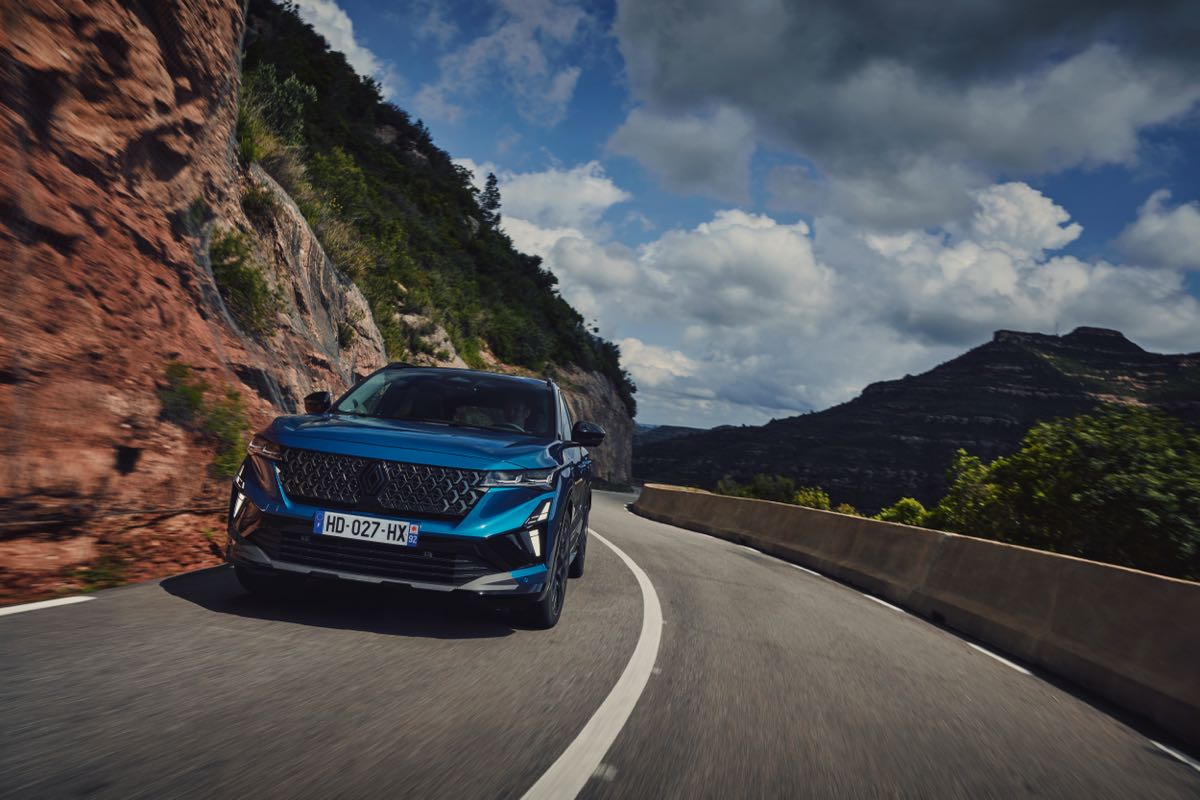 Yeni Renault Austral satışa sunuldu 2