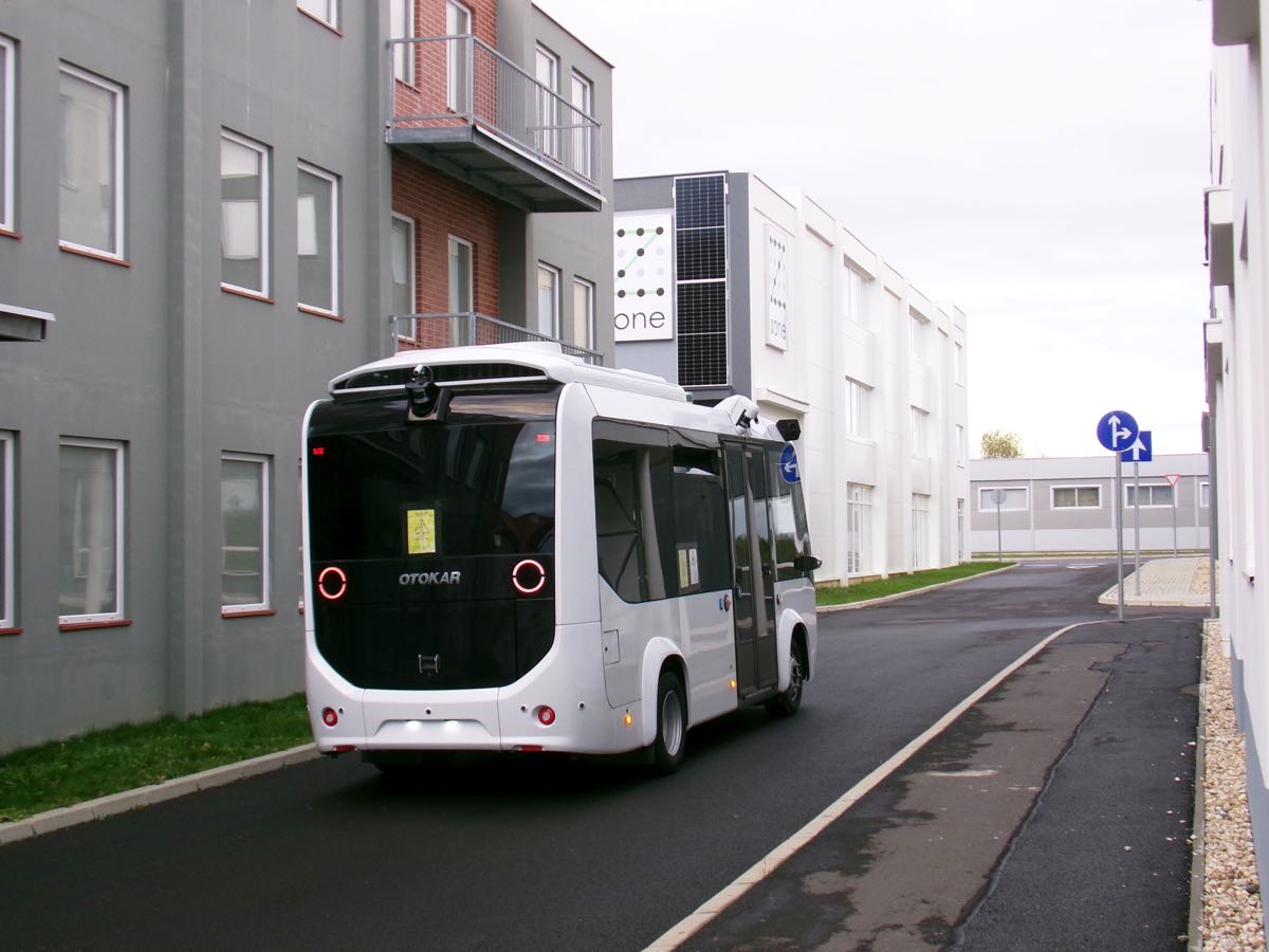 Otokar’ın otonom minibüsü Macaristan’da testi geçti 2