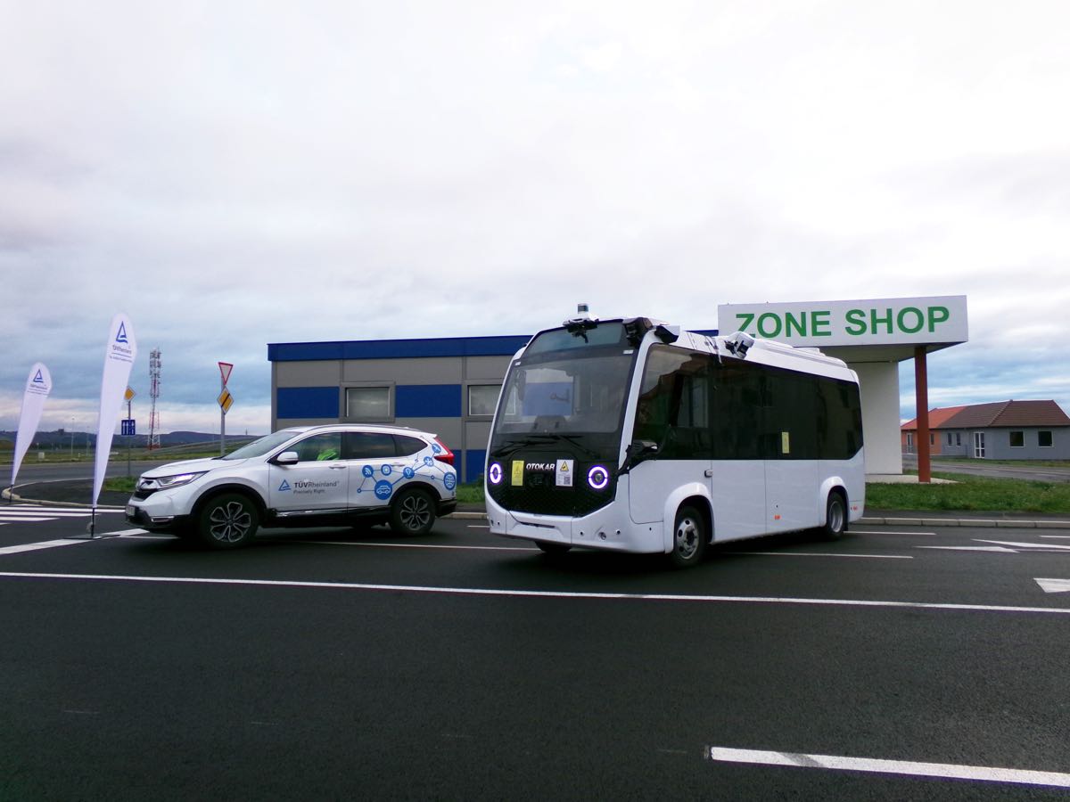 Otokar’ın otonom minibüsü Macaristan’da testi geçti 3