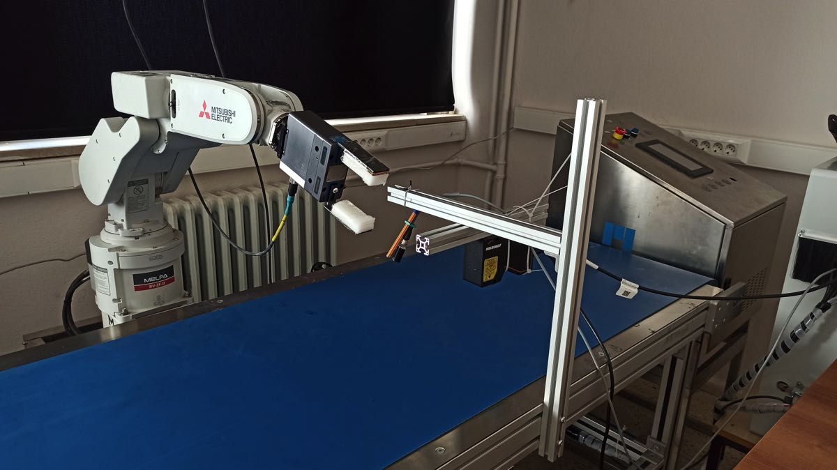 Mitsubishi Electric 6 bin öğrenciyi eğitti 1