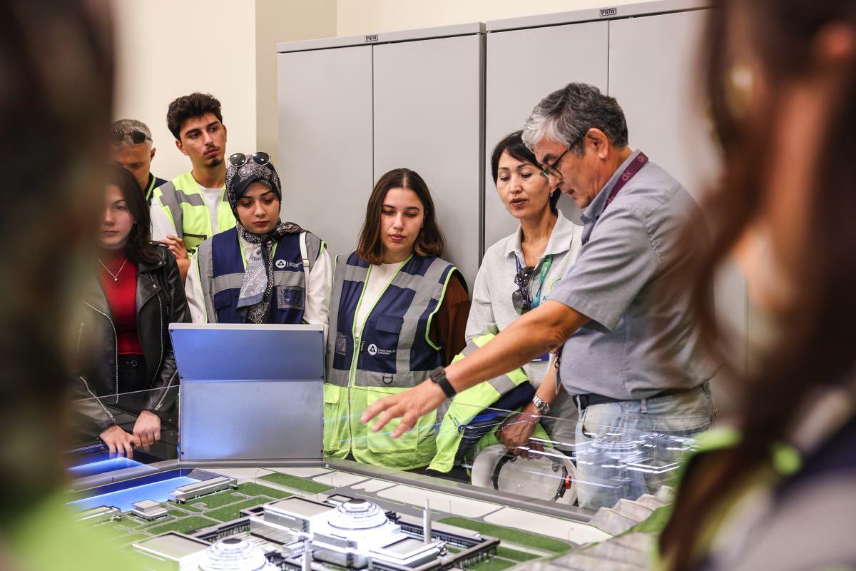 Sinop Üniversitesi öğrencileri Akkuyu NGS sahasını ziyaret etti 12