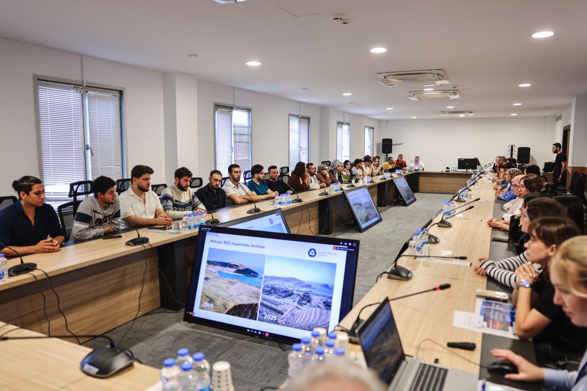 Sinop Üniversitesi öğrencileri Akkuyu NGS sahasını ziyaret etti 17