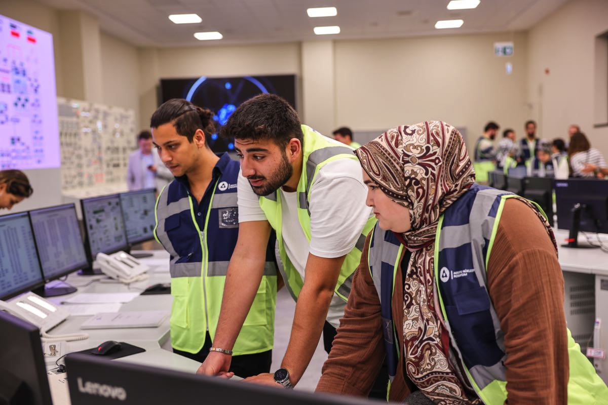 Sinop Üniversitesi öğrencileri Akkuyu NGS sahasını ziyaret etti 5