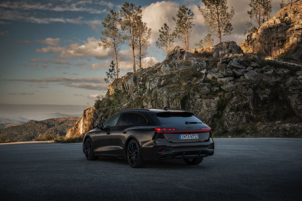 Yeni Audi A6 showroomlarda yerini aldı 1