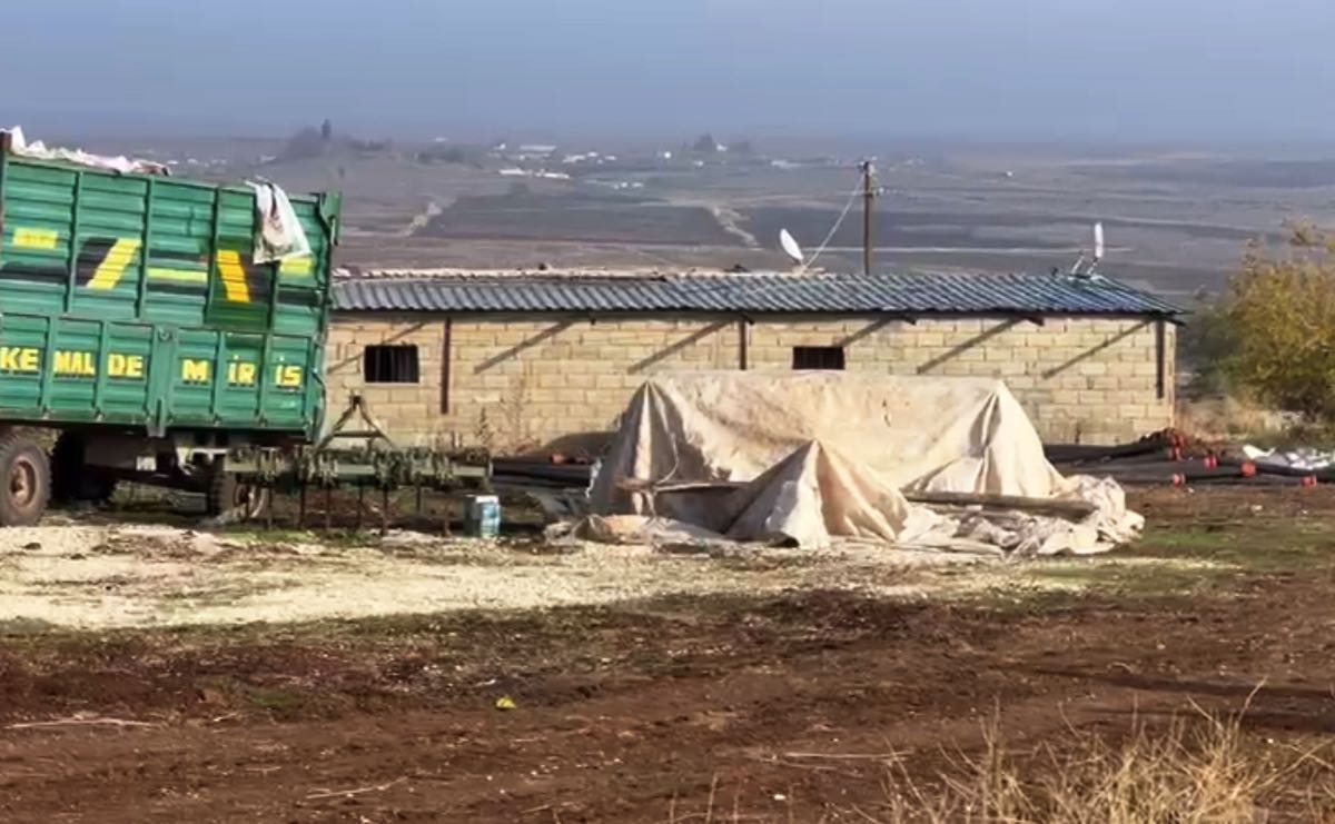 Ahır görünümlü yapıdan kripto fabrikası çıktı 4