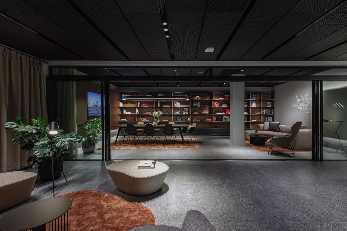 Porsche Studio İstanbul açıldı 14