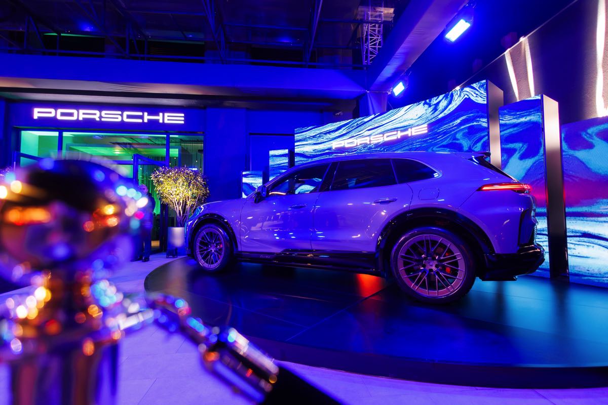 Porsche Studio İstanbul açıldı 5