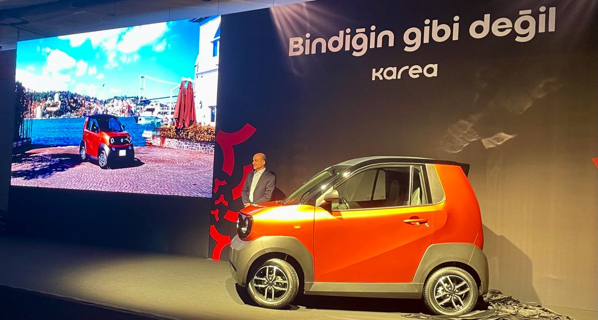 Karel Kalıp, Karea Fit'i tanıttı 1