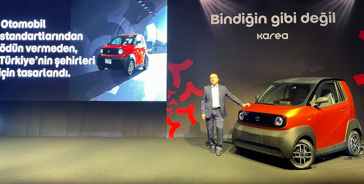 Karel Kalıp, Karea Fit'i tanıttı