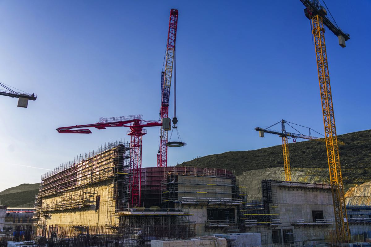 Dev parça tasarım konumunda 4