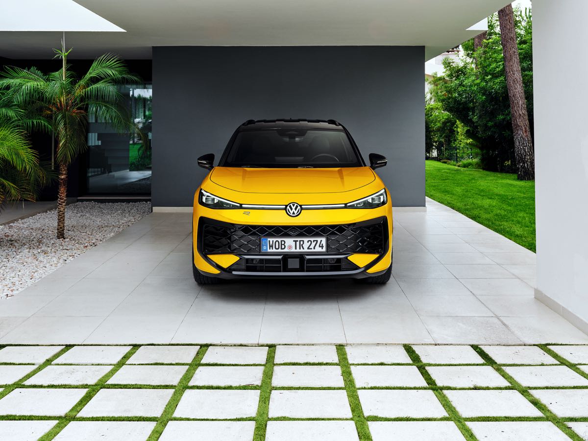 Hibrit T-Roc satışta 11