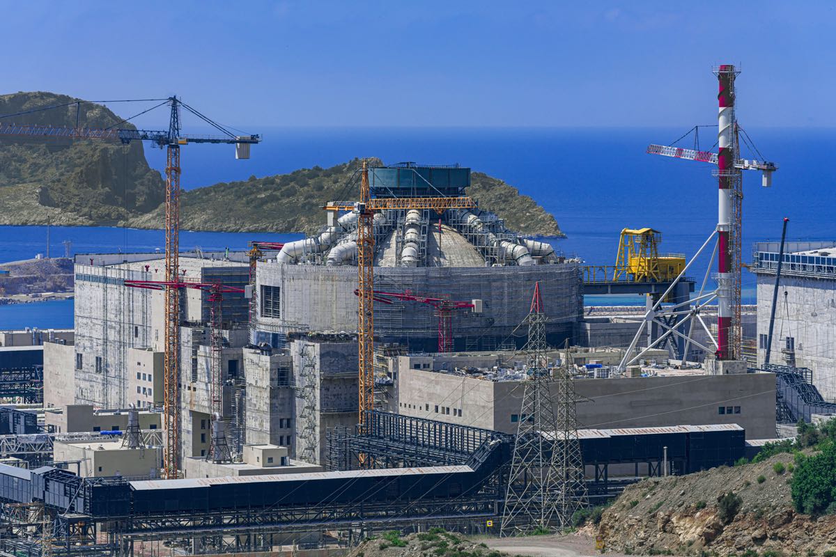 Akkuyu NGS’ye temsili yakıt demetleri yüklendi 23