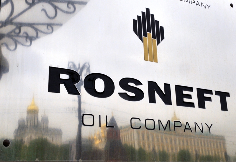 Rosneft, Total`den hisse aldı