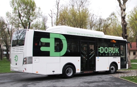 Türkiye`nin ilk elektrikli otobüsü Üniversitelerde