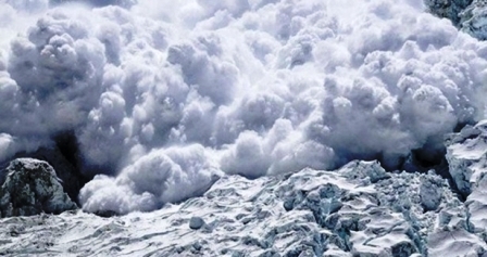 Trabzon`da HES şantiyesine çığ düştü