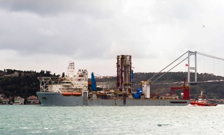 Yıldız: Ucuz petrole üzülen tek kurumumuz TPAO