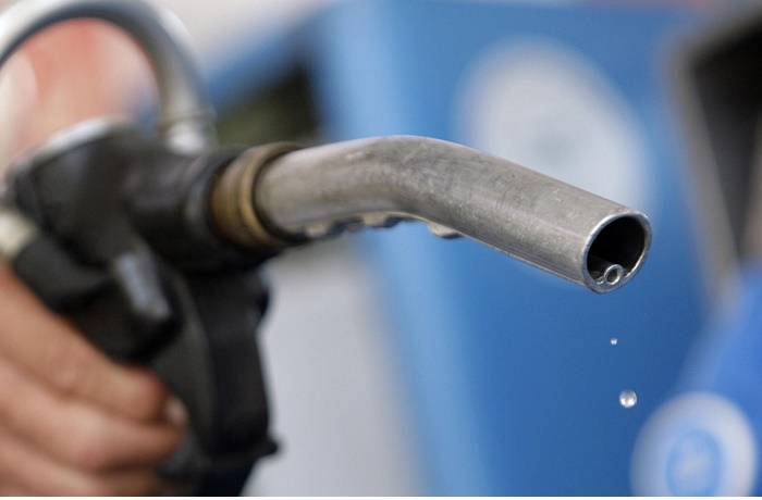 Kur artışı benzine zam getirdi