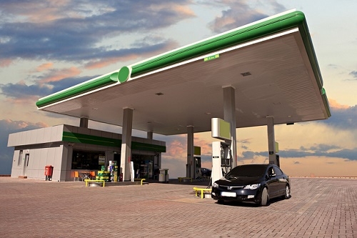 Benzine 11 kuruş, mazota 6 kuruş zam!