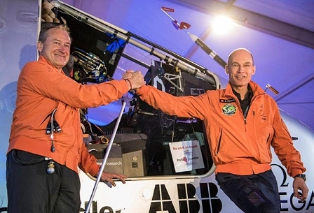 Ve Solar Impulse 2 dünya turuna çıktı!