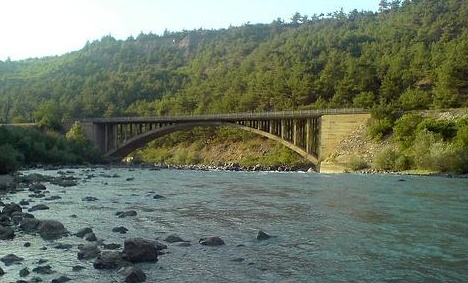 Yeşilnehir`den Giresun`a Mete HES