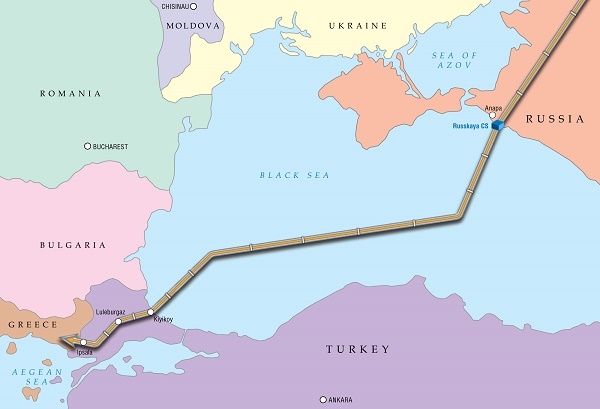 Medvedev: Türk Akımı`ndan ilk gaz akışı 2020`de