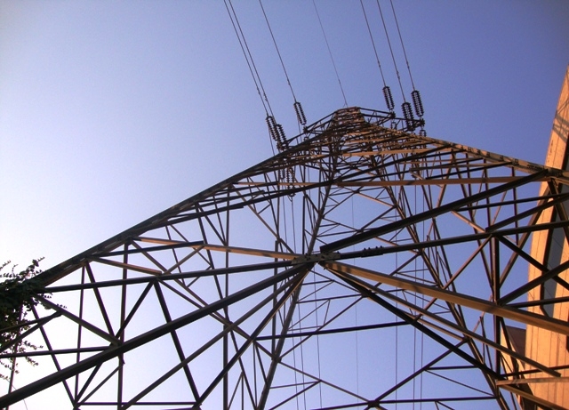 Erzin-Kozan arasına yüksek gerilim hattı