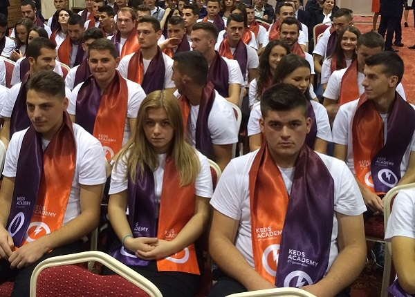 Kosova`da elektriğe kalifiye iş gücü