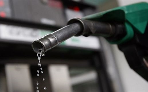 Benzin fiyatına kur artışı zammı