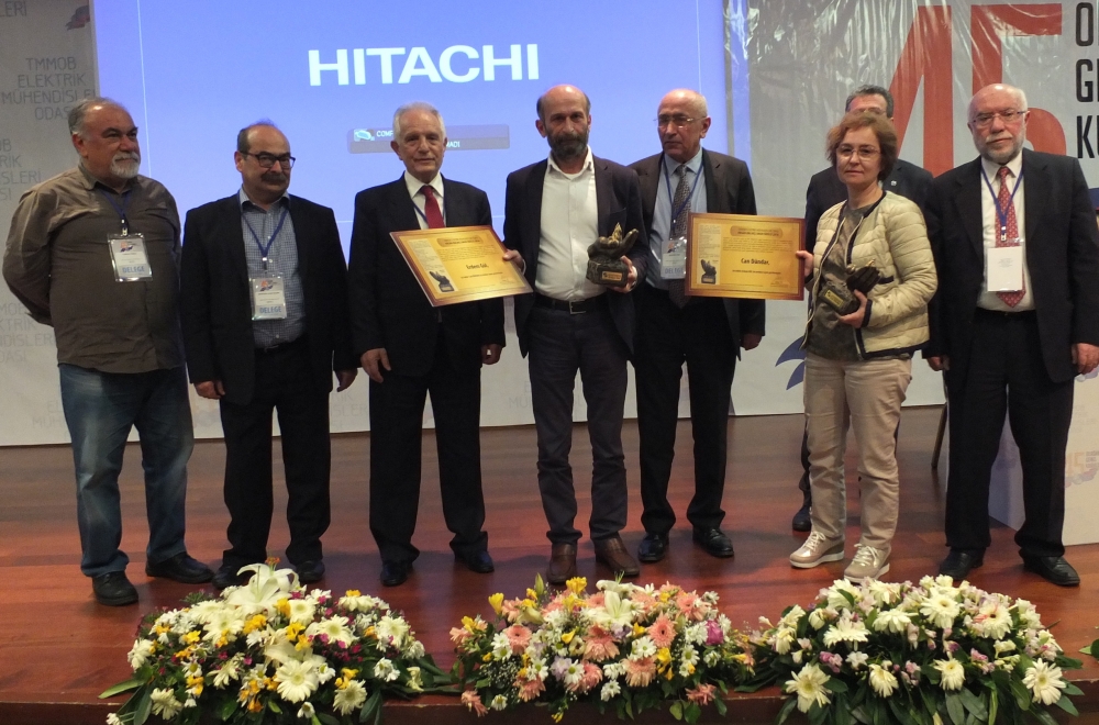 Erdem Gül, EMO Hasan Balıkçı Onur Ödülü'nü aldı