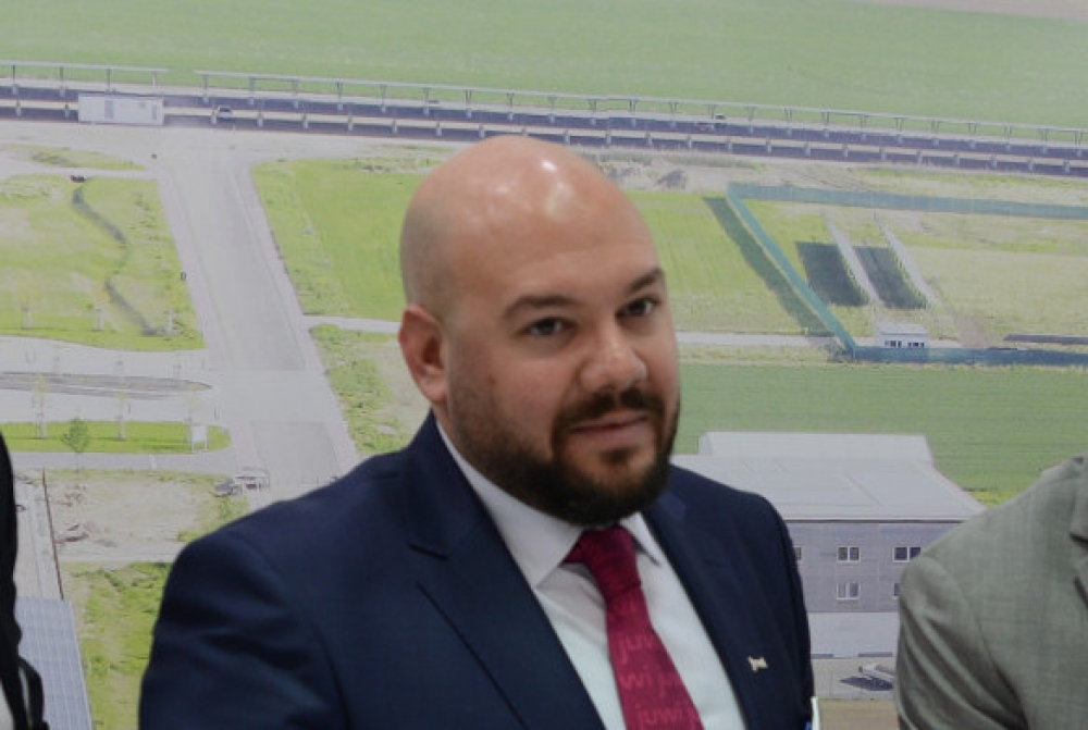 Göğüş: Lisanssızda devir yasağı erken geldi