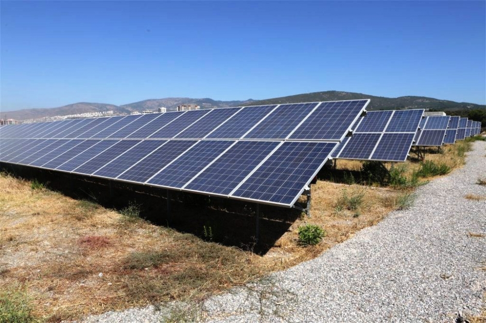 Bornova Belediyesi'nin güneş santrali kara geçti