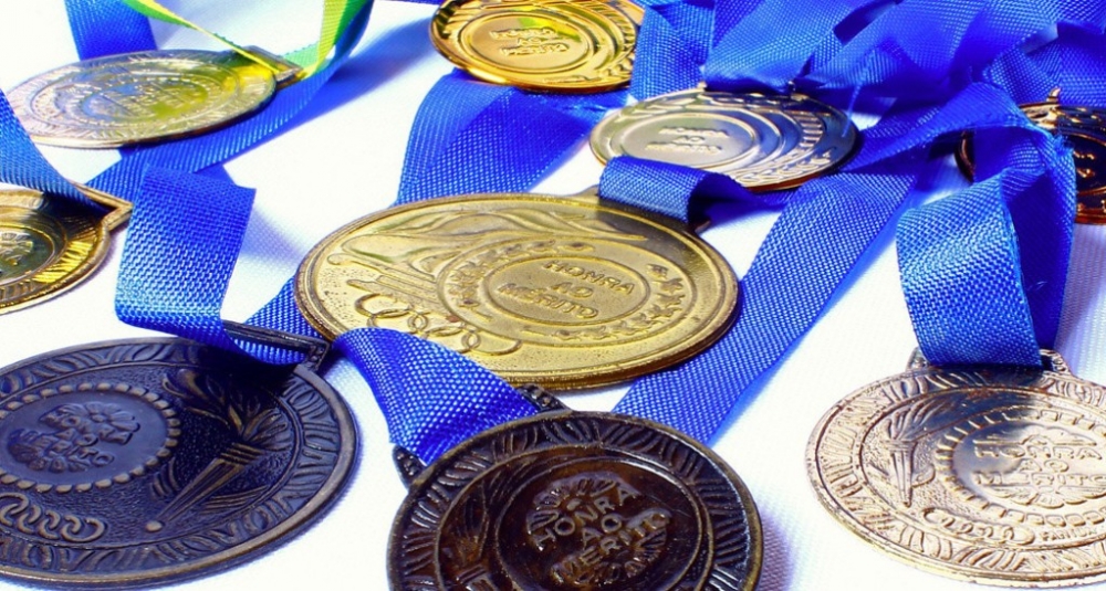 Atık akıllı telefonlar olimpiyat madalyası olacak