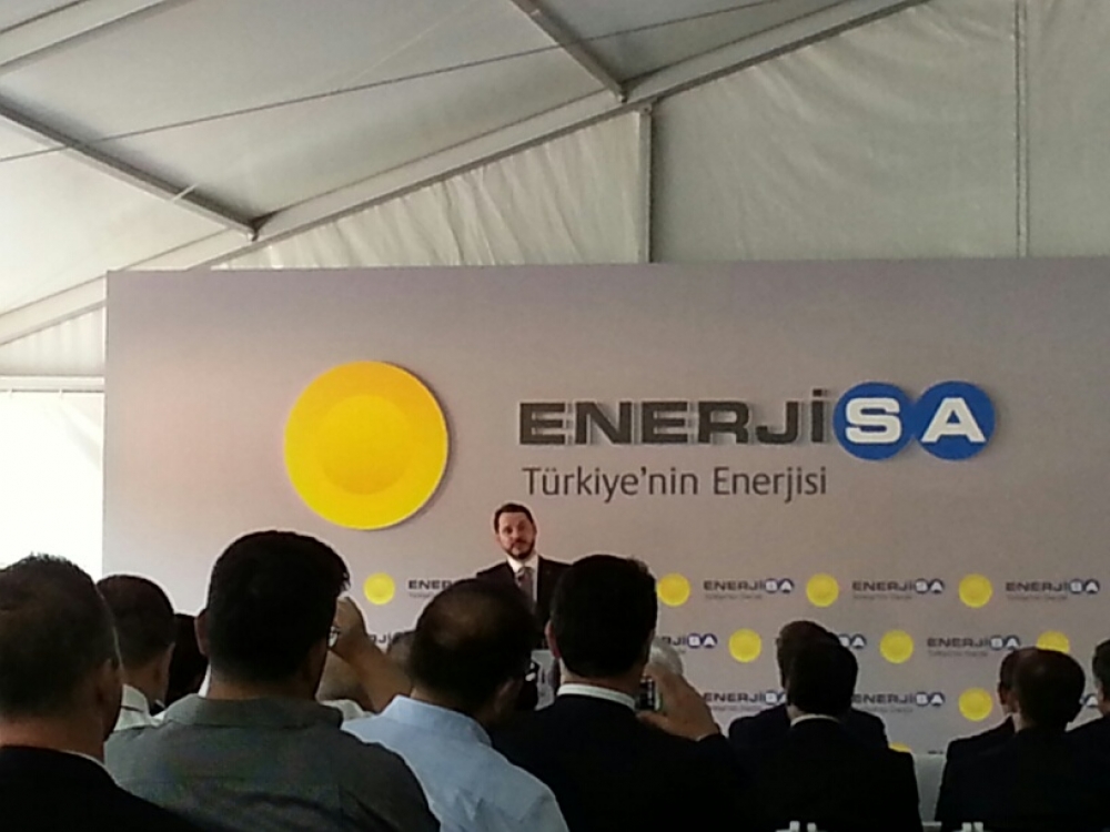 Albayrak: Yerli ve yenilenebilir enerjiye daha fazla odaklanacağız