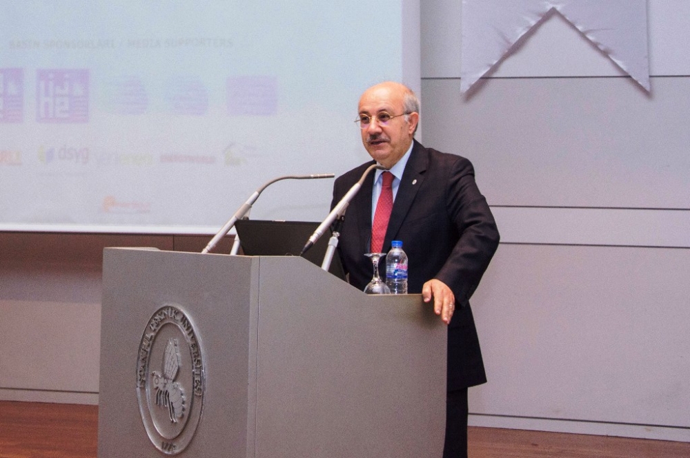 Karaca: Enerjiyi kontrol eden dünyaya hükmediyor