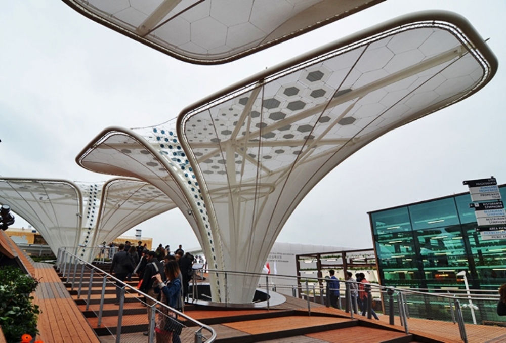 Enerjisini güneşten çıkaran ‘uzay çağı’ binaları