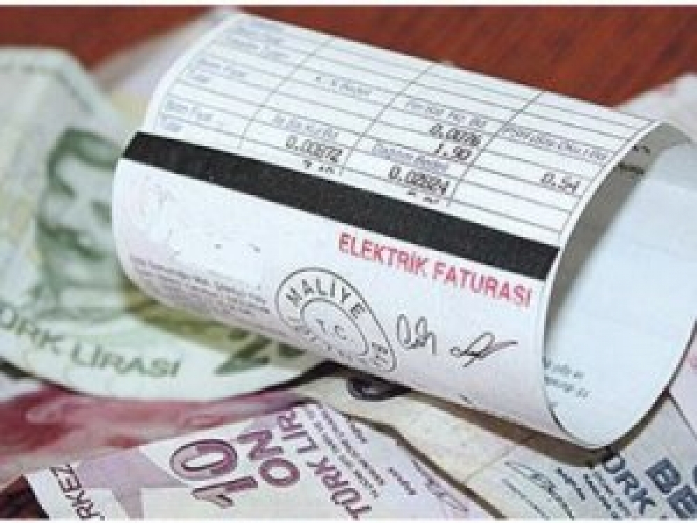 EMO: Elektrik maliyetindeki düşüş tüketiciye yansıtılmadı