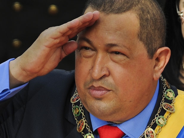 Hugo Chavez hayatını kaybetti