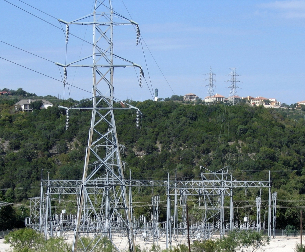 OSB'lerde lisanssız elektriğe düşük dağıtım bedeli!