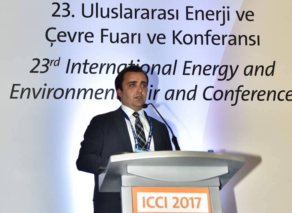 Hünerli: Rüzgarda pastanın kremasını aldık