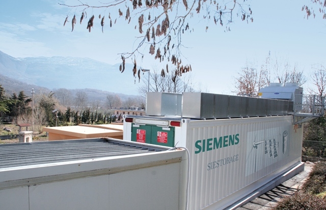 Siemens lisanssız elektriği pile sığdırdı!