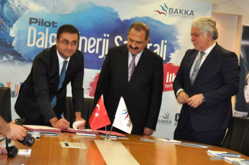 Zonguldak'ta dalgalardan elektrik üretilecek