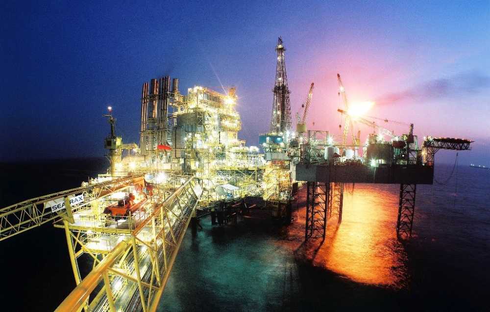 Katar Shell'e LNG tedarik edecek