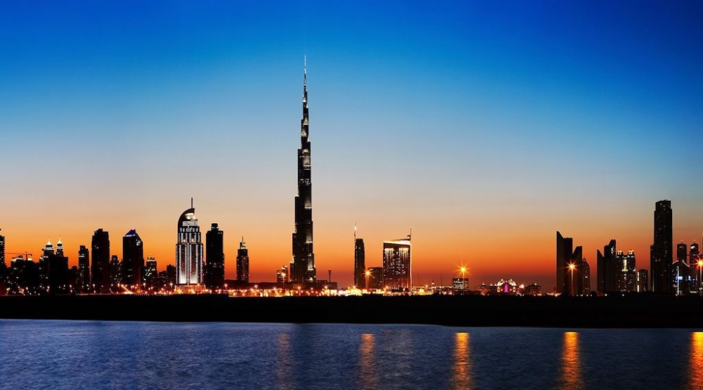 Dubai’de elektrikli otomobillere otoyol ve park bedava!