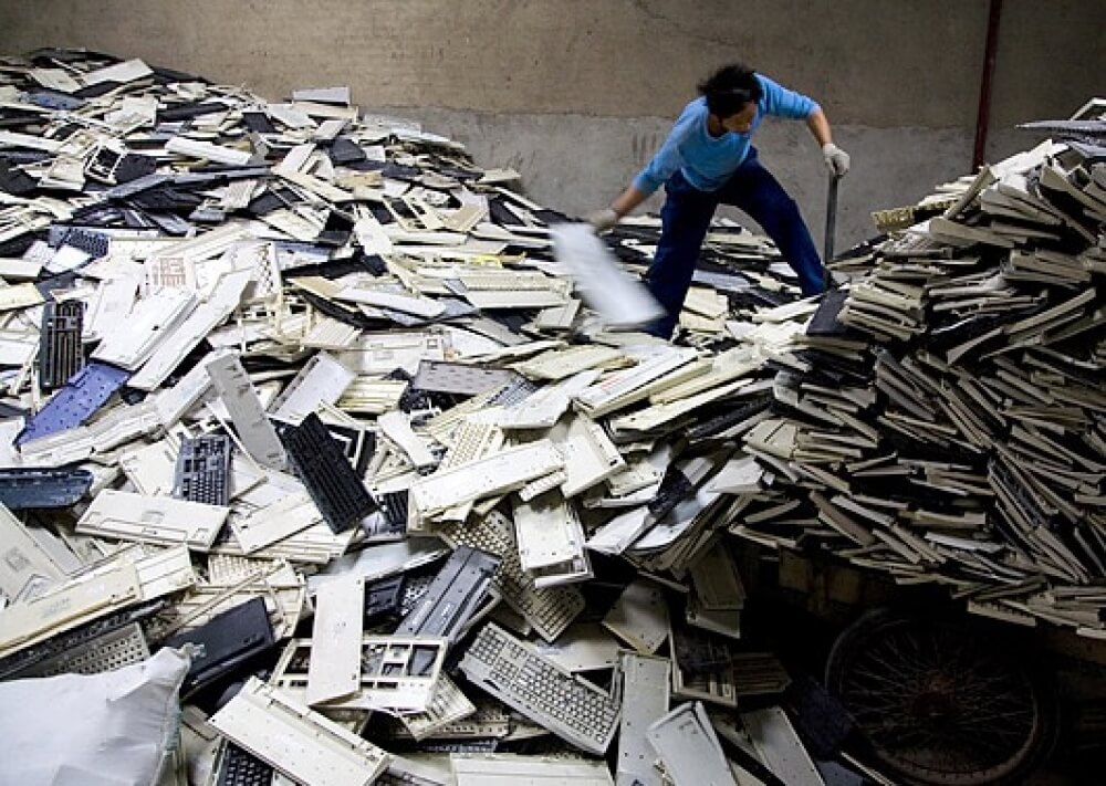 Katı atık sektörü masaya yatırılacak