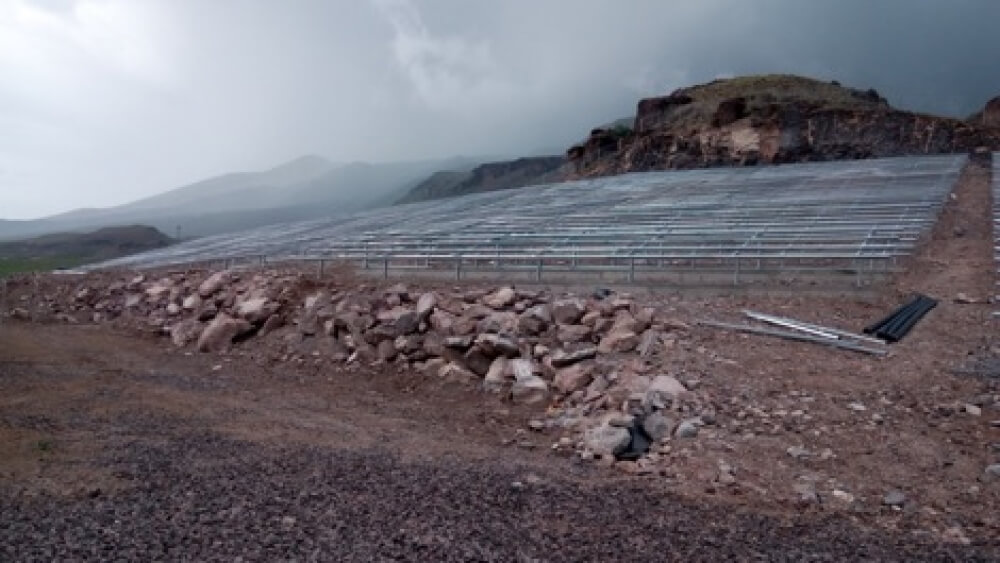 Akiş Enerji'den yüzde 20 eğimli yamaca GES